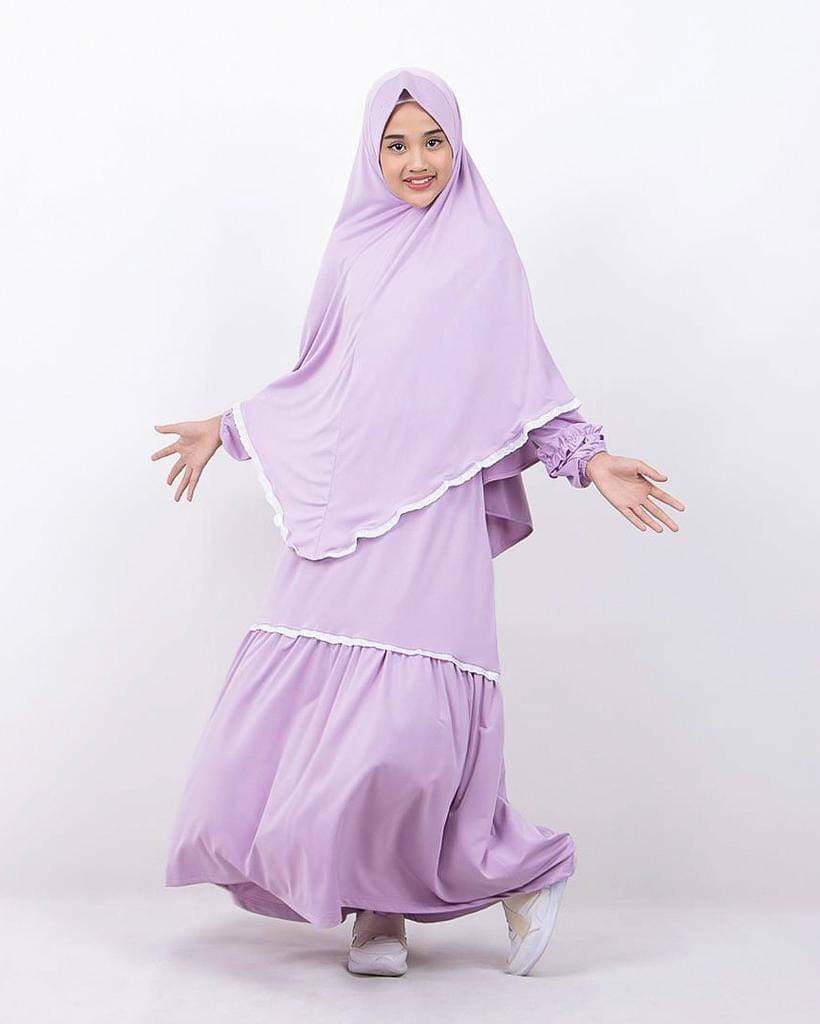 shopee.co.id/BAJUYULI Official Shop